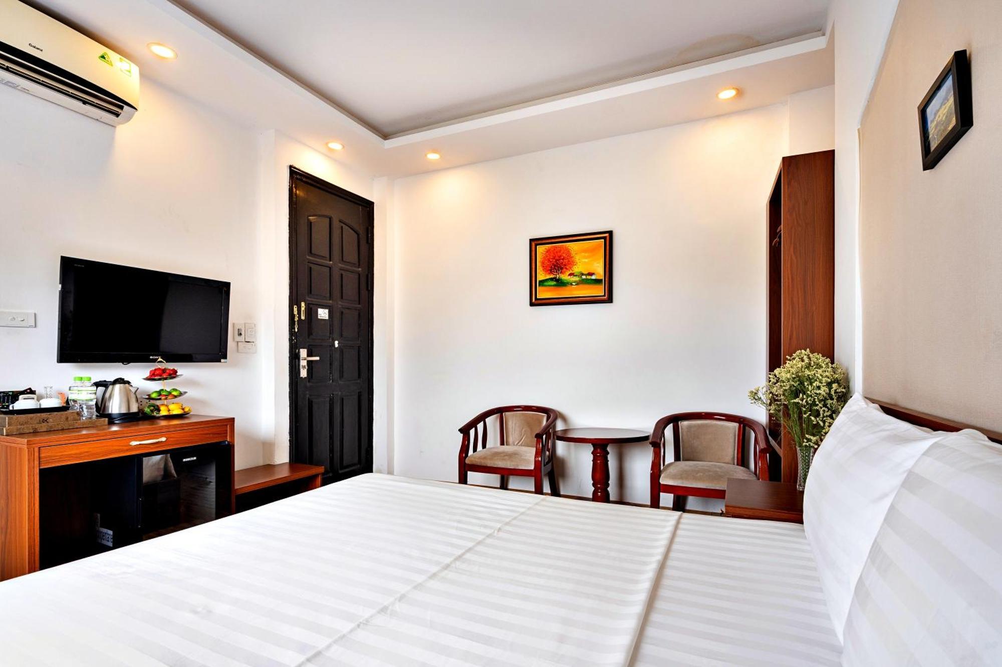 Serene Hotel Ханой Екстериор снимка